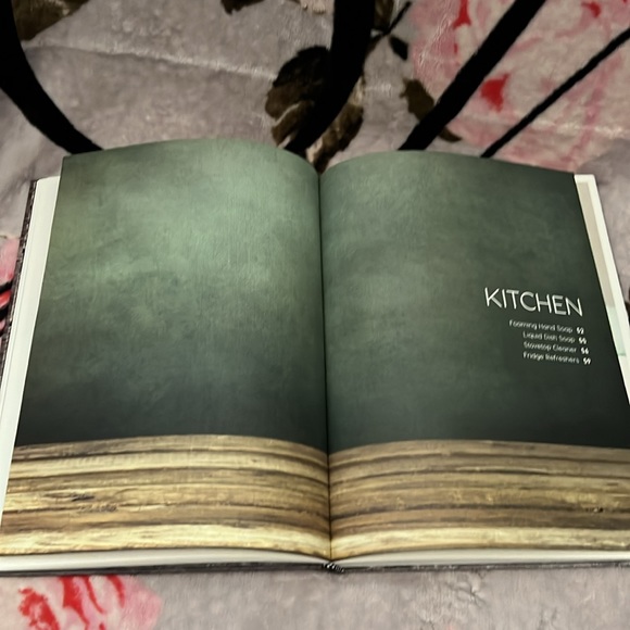 🖤🩶PRICE DROP🩶🖤NWOT Exclusive💜DoTERRA BLOG BOOK 2015💜Hard 2 find,won’t last - Picture 4 of 7